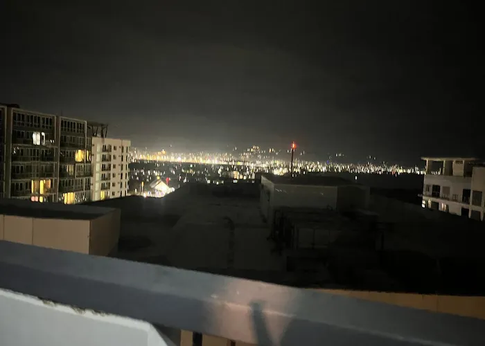 Executive With Balcony Seaview And View