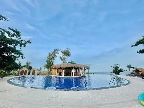Executive With Balcony Seaview And View * Punta Engaño